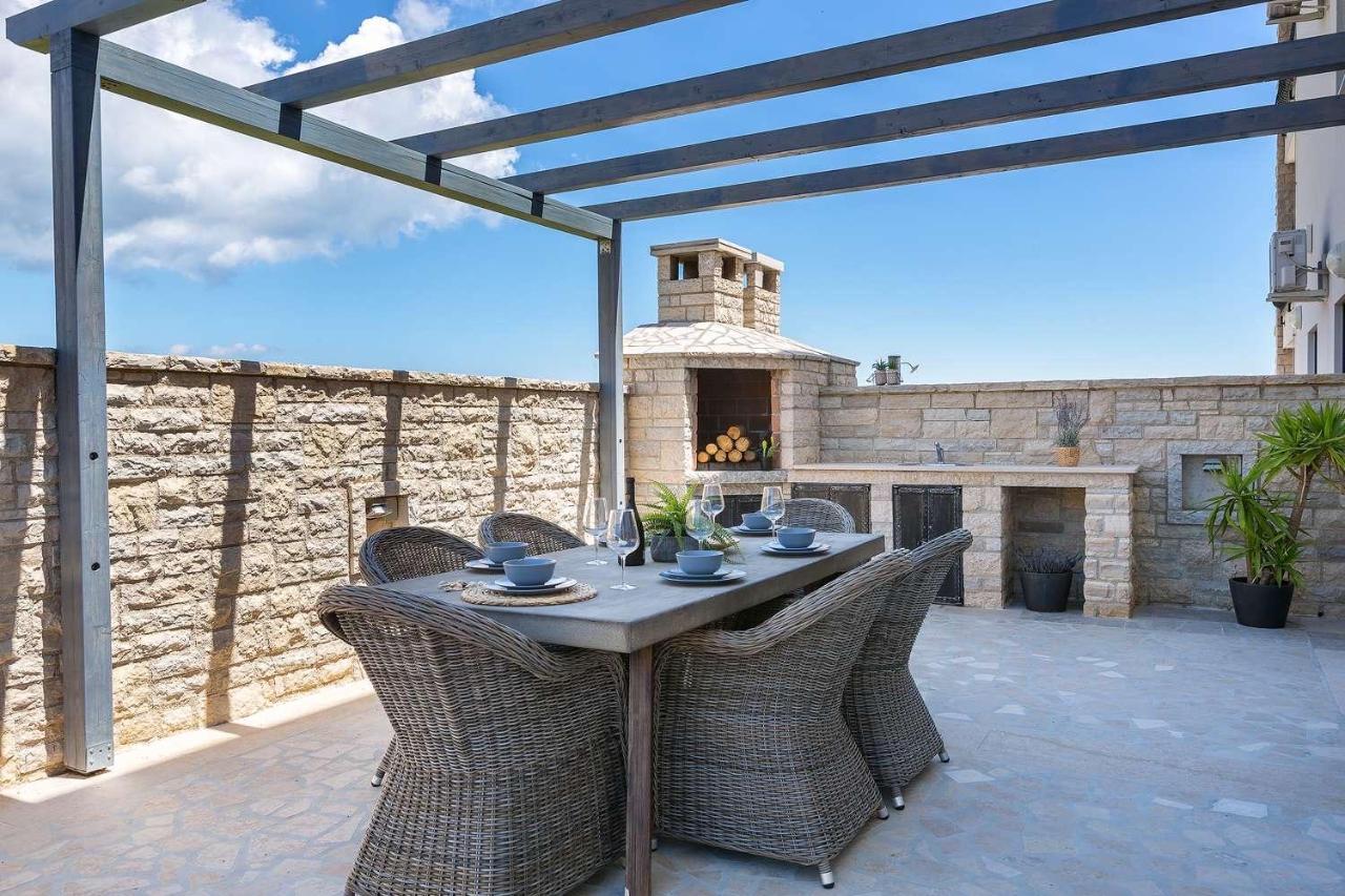 Lovely Istria Liznjan Exterior photo